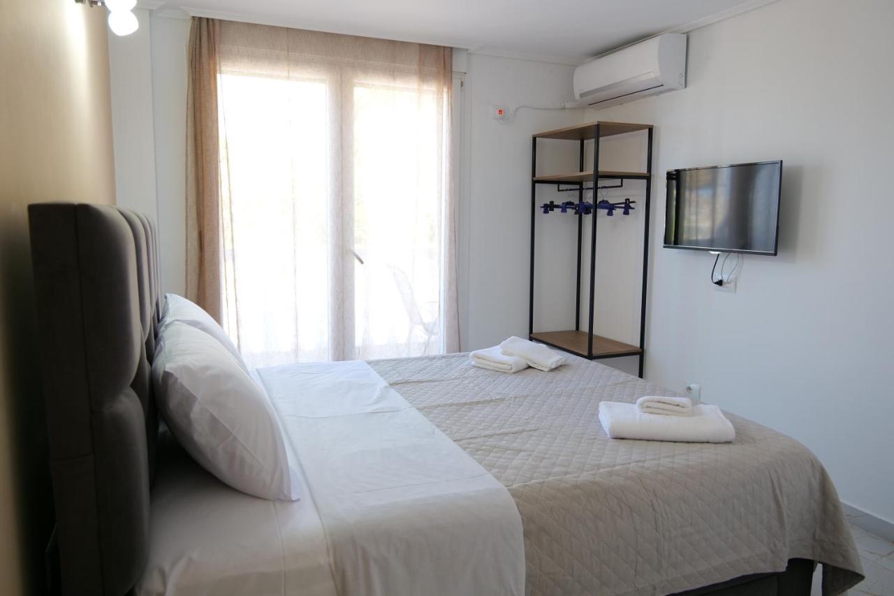 Elite Hotel Sarandë 外观 照片