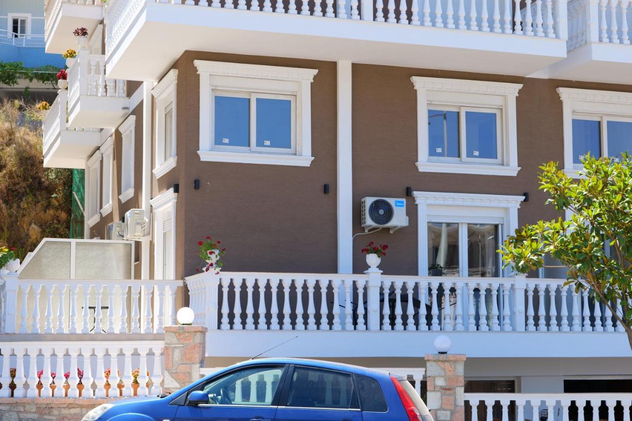 Elite Hotel Sarandë 外观 照片
