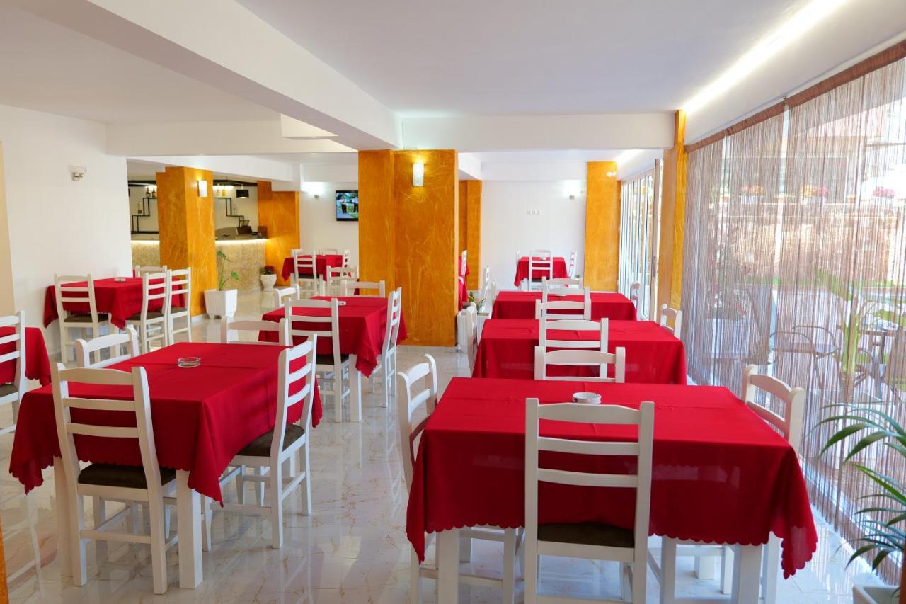 Elite Hotel Sarandë 外观 照片