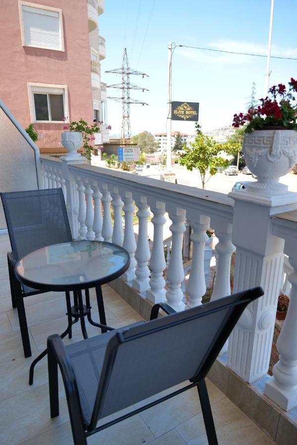 Elite Hotel Sarandë 外观 照片